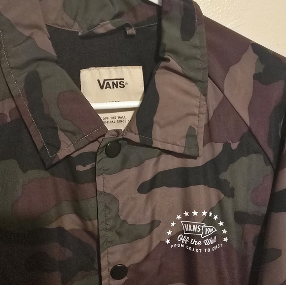 Vans windbreaker - Picture 3 of 3